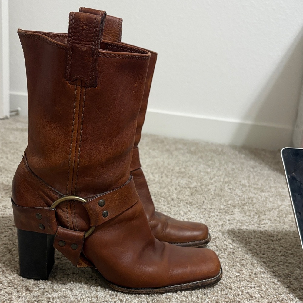 Vintage Michael Kors Chestnut Brown Leather Mid-Calf Heeled Boots - Picture 3 of 5